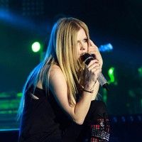 Avril Lavigne performs live at La Fete de L Humanite photos | Picture 79064